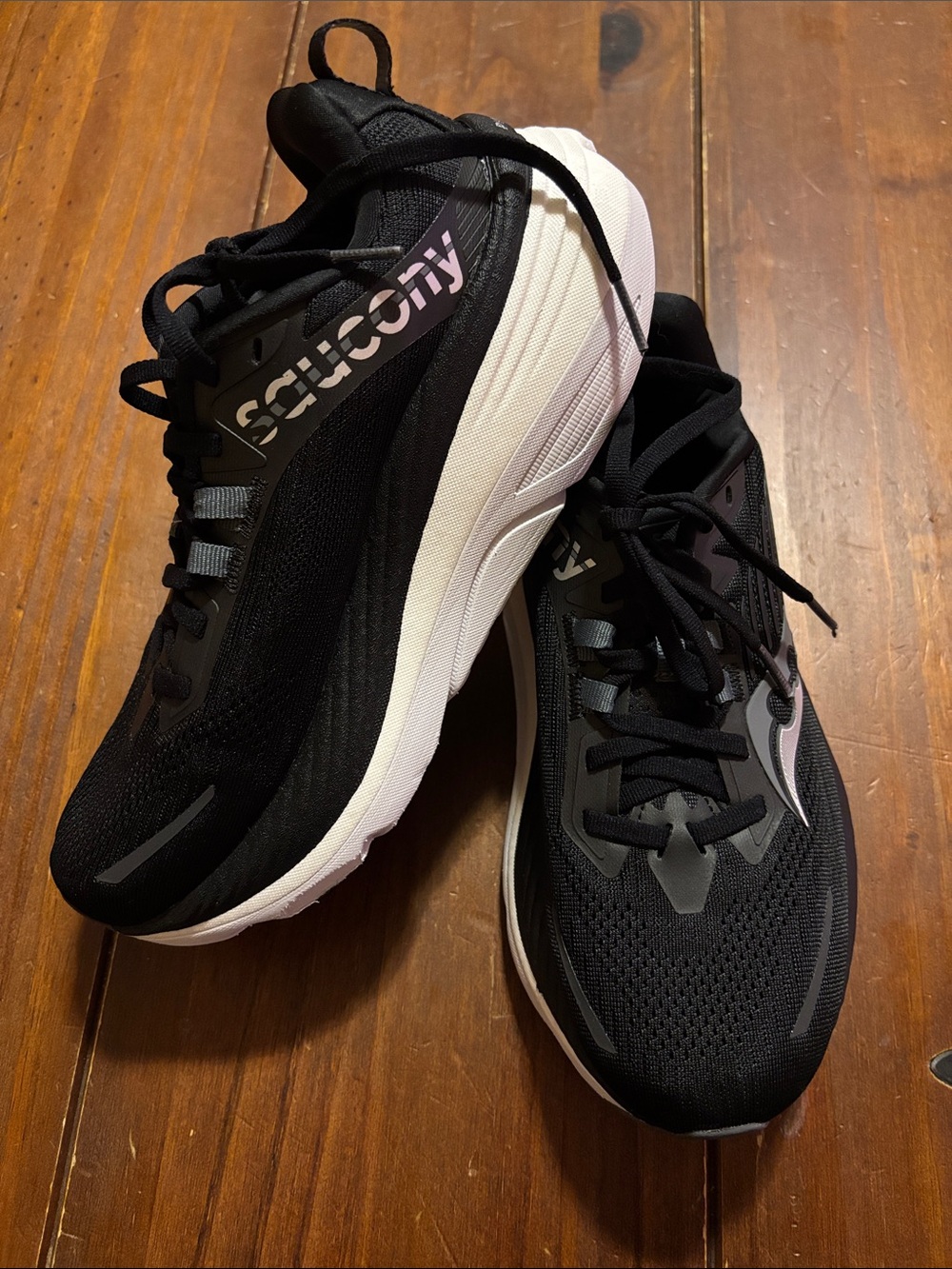 Saucony Women's Hurricane 24’s